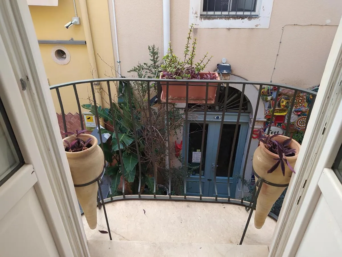 Casa Bianca - Luxury With Balcony In The City Centre Taormina
